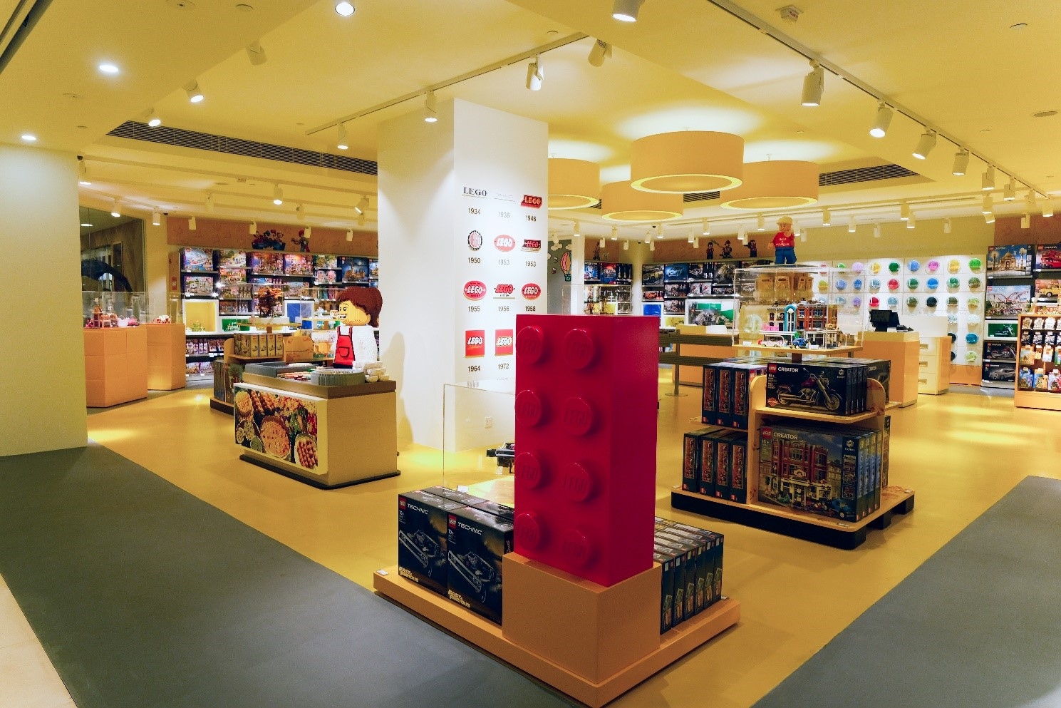 Photo: Amid the Covid-19 outbreak, Hong Kong welcomes a new LEGO shop.