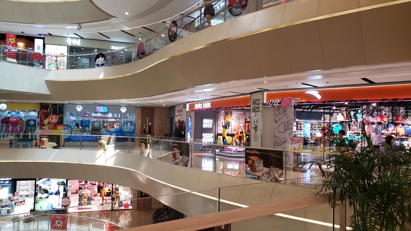 Photo: Children’s shops normally occupy prominent locations in Huizhou shopping malls.