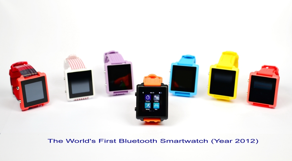 Photo: The world’s first Bluetooth watches: Produced by Yuen and his team.
