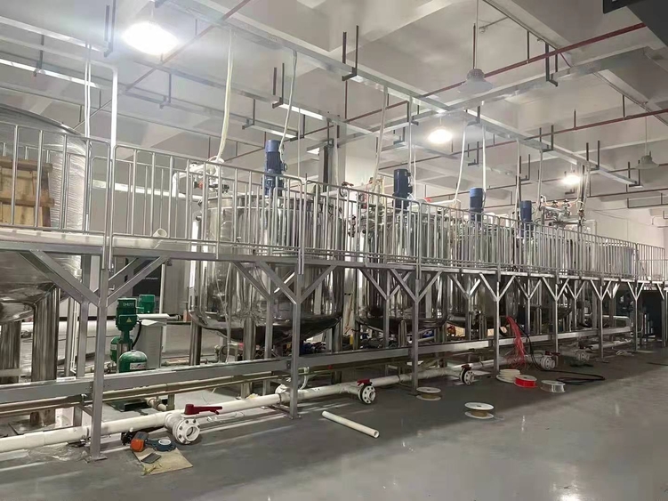 相片: 寰科创新的东莞厂房进行工业规模的GCM生产活动。资料来源：寰科创新