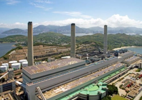 相片: 港灯南丫发电厂的天台太阳能系统是NEFIN其中一个最具代表性的项目。资料来源：NEFIN