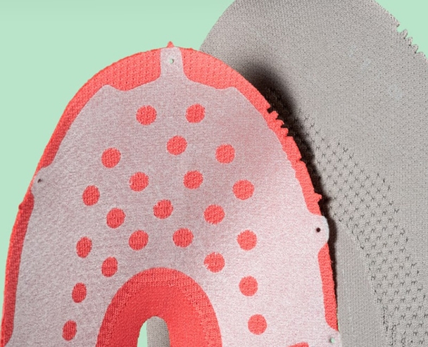 相片: HIIT Trainer的鞋面以尤加利树和棉花等植物材料制造。