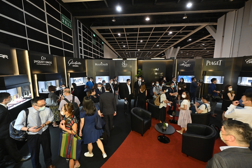 相片: 汇聚众多知名钟表品牌的「国际名表荟萃」是「香港贸发局香港钟表展」的瞩目焦点。